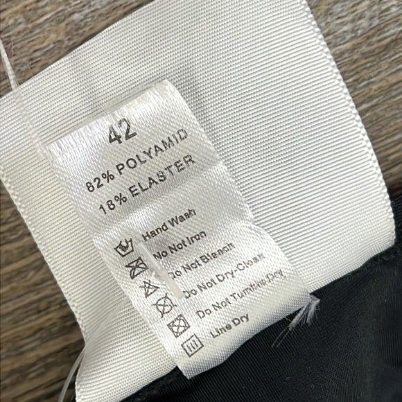 NWT Holt 2 Piece Gold Scrolled Glitter Sequined Detail Bikini Size Large - Picture 7 of 8